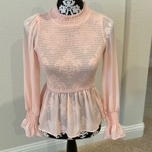 Dainty Francesca blouse
